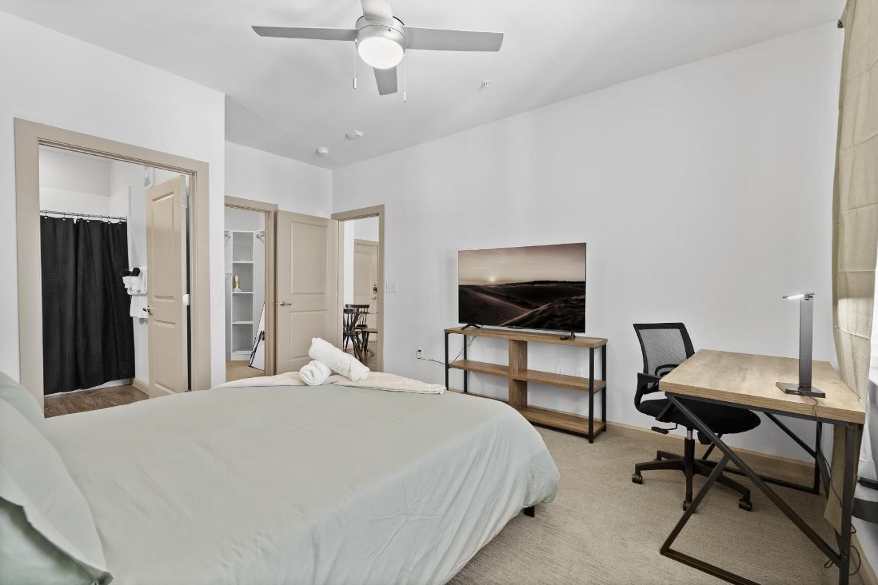Luxe 3B/2B Getaway - Pool, Gym, Parking, Pet Wash Appartement Leander Buitenkant foto