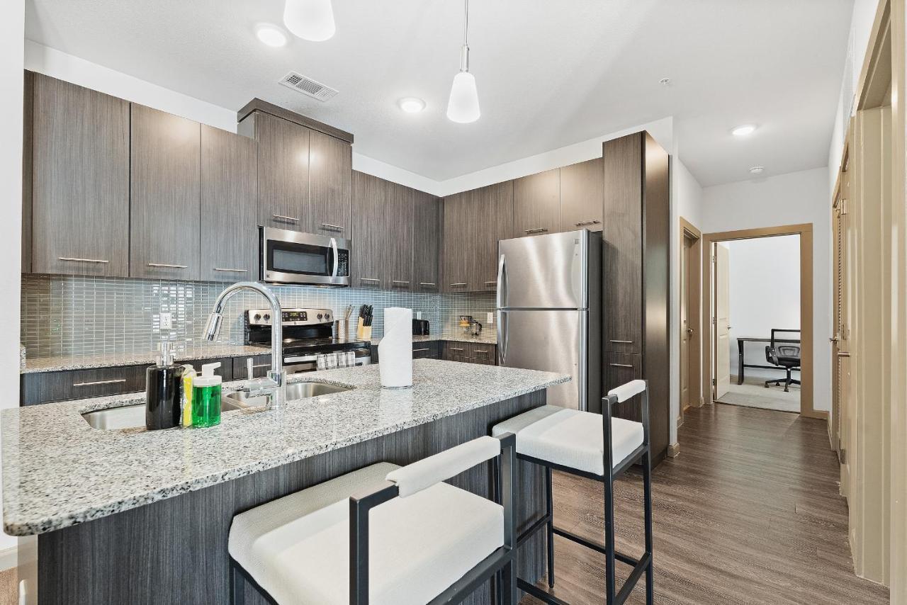 Luxe 3B/2B Getaway - Pool, Gym, Parking, Pet Wash Appartement Leander Buitenkant foto