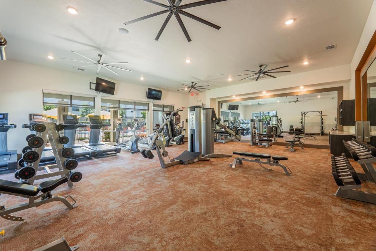 Luxe 3B/2B Getaway - Pool, Gym, Parking, Pet Wash Appartement Leander Buitenkant foto